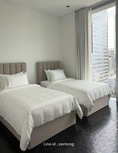 รูป Your Private Ritz-Carlton Residence, 3 Bedrooms, Fully Furnished - รูปที่ 1/9