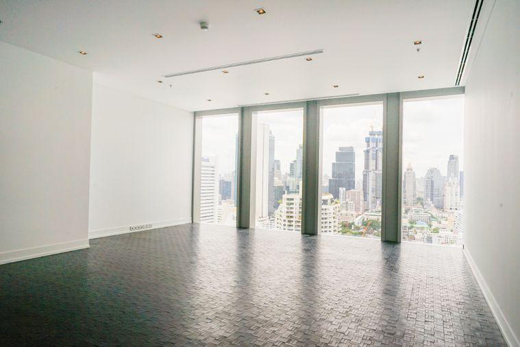picture 3-Bedroom Luxury Living at The Ritz-Carlton Residences - 1/21