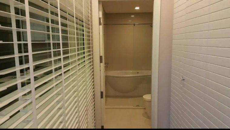 picture 1Bed | 1Bath | BTS Thong Lo | 43sqm | THB 23,000/mo | Fl.12 — Ivy Thonglor Bangkok - 2/5