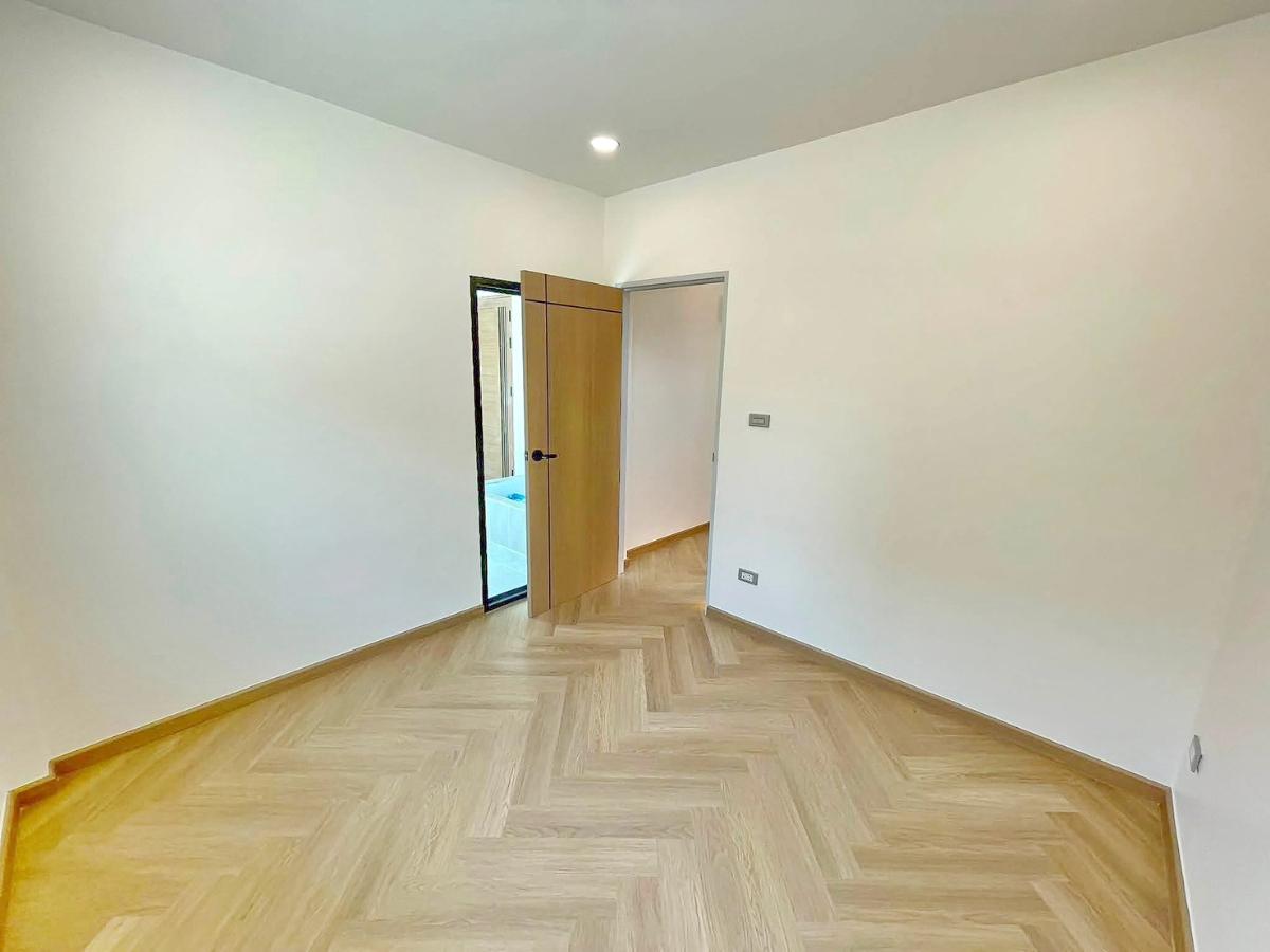 picture H0820, Detached House for Sale 5Br, Lat Phrao. - 26/45