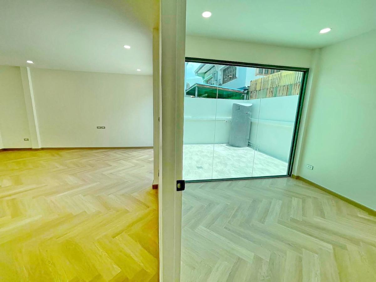 picture H0820, Detached House for Sale 5Br, Lat Phrao. - 16/45