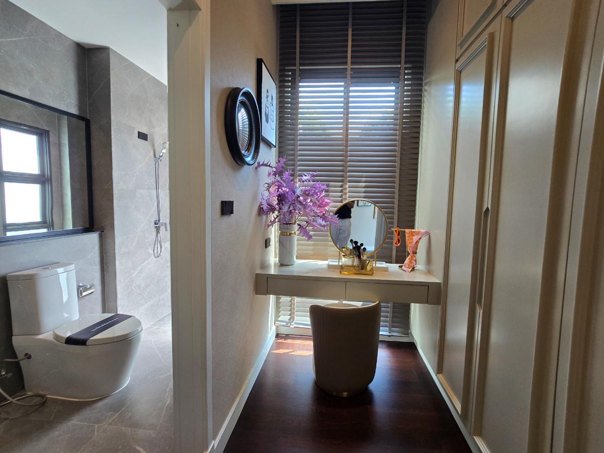 picture [READY TO TRANSFER] Everything You Need, All in One Home — Bangkok Boulevard Signature Westgate | 514 sq.m. | Located on main road - 20/26