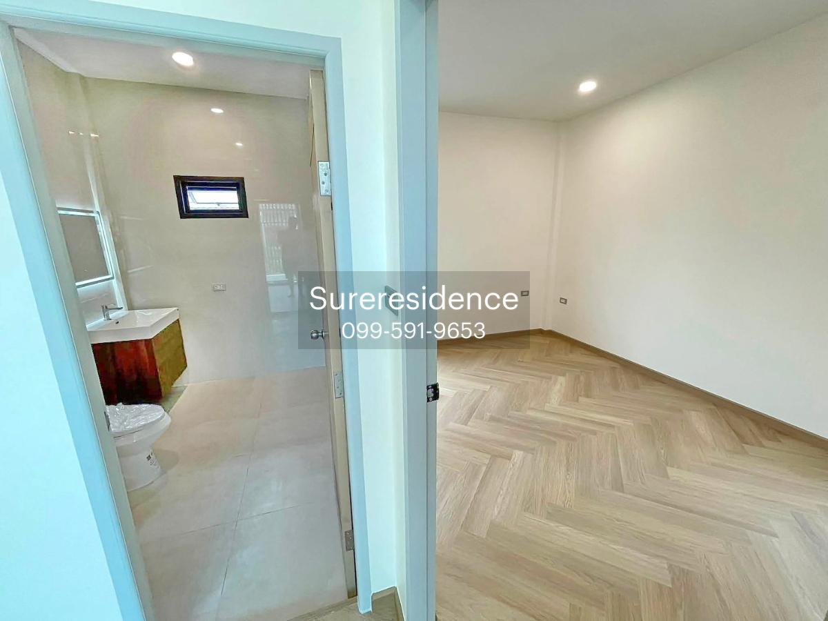 picture H0820, Detached House for Sale 5Br, Lat Phrao. - 35/45