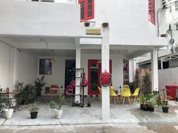 รูป ให้เช่า Townhome สุขุมวิท 55 | ใกล้ BTS ทองหล่อ เพียง 5 นาที 5 ห้องนอน | 4 ห้องน้ำ - รูปที่ 2/5