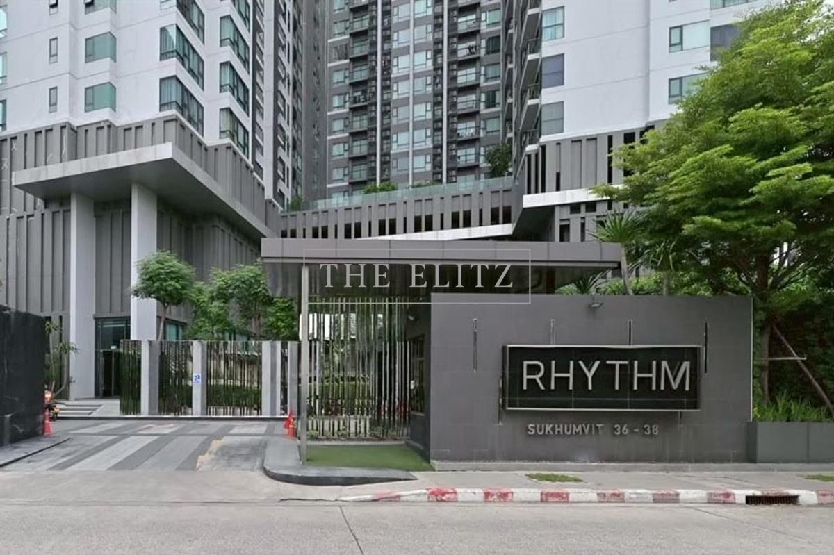 รูป ✨ Beautiful & Spacious unit with Free Wifi | Prime location near BTS Thonglor | High privacy & Peaceful Vibe ✨ - รูปที่ 23/28