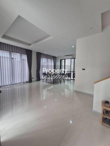 รูป บ้านเดี่ยว โฮมออฟิศให้เช่า สวย ใหม่กริบ เพียง60,000 ทักไลน์ paolin1 - รูปที่ 2/13