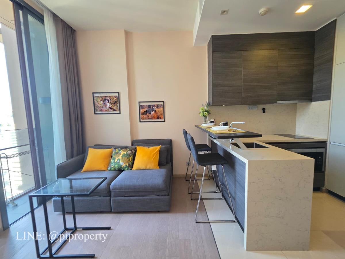 รูป ให้เช่าห้องชุด 1 ห้องนอน ตกแต่งครบครัน ที่ Esse Asoke ชั้นสูง มีเครื่องซักผ้าและเครื่องอบผ้า ทำเลดีเยี่ยม ย่านอโศก ใจกลางกรุงเทพฯ - รูปที่ 16/30