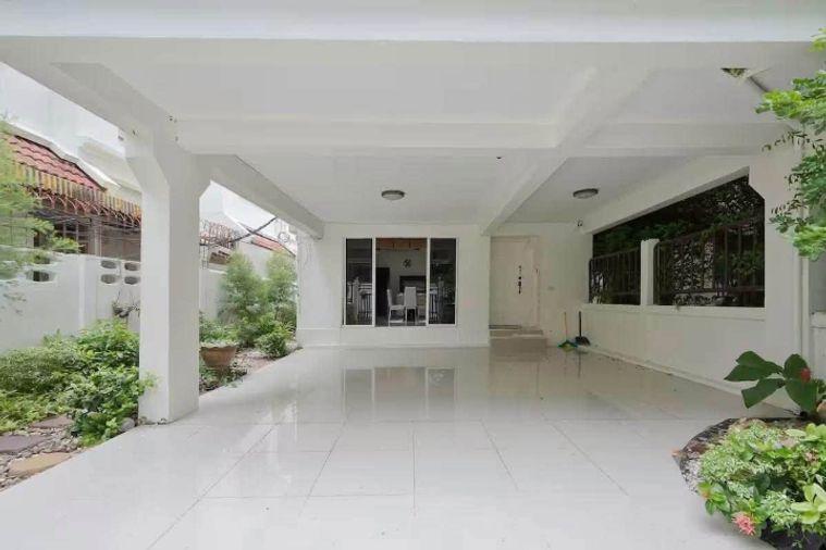 picture 💚💛🧡 HPP0005 5-Bedroom House Near BTS Phrom Phong 📲LINE: @theagentpro 🩷💜💙 - 11/20
