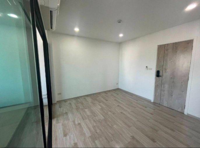 picture 1Bed | 1Bath | MRT Sutthisan | 30.44sqm | THB 11,000/mo | Fl.4 — D Mark Condo @ Sutthisan Bangkok - 7/9