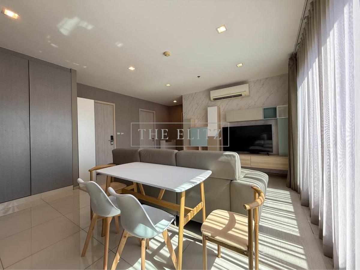 รูป ✨ Beautiful & Spacious unit with Free Wifi | Prime location near BTS Thonglor | High privacy & Peaceful Vibe ✨ - รูปที่ 5/28