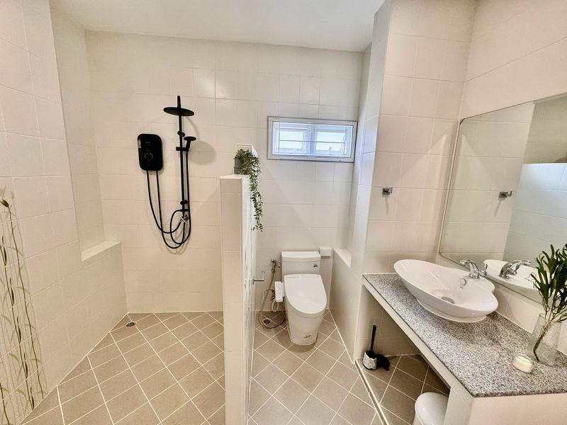 picture Two-story detached house for rent in Sriracha Land & House 3 project. Beautiful house, move in Ready - 14/18