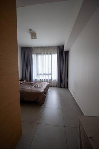picture Located in Ekkamai, just 150 meters from the BTS station. - 13/18