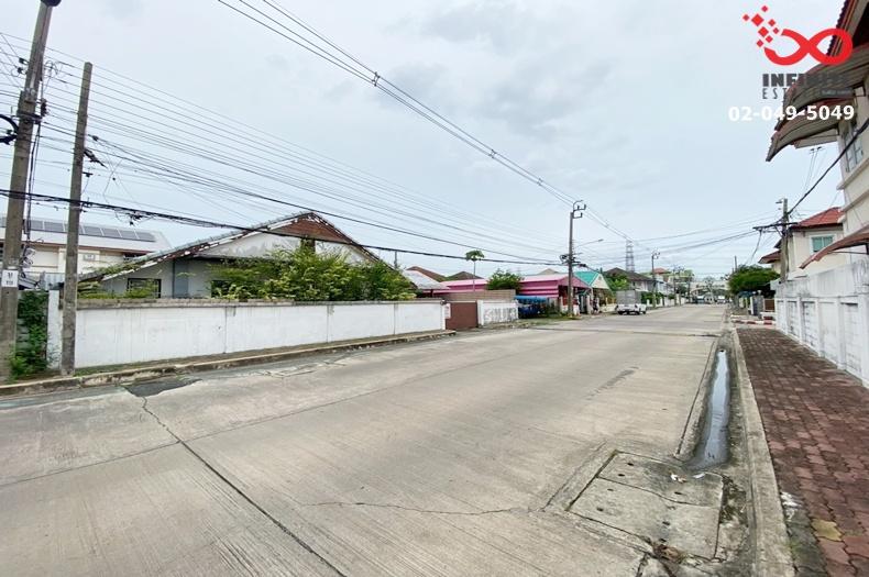 รูป ขายบ้านเดี่ยวชั้นเดียว ม.ยิ่งรวยนิเวศน์ 60 ตร.ว. ถนนประชาชื่น-แจ้งวัฒนะ เลียบคลองประปา ใกล้รถไฟฟ้าสายสีชมพู - รูปที่ 2/11