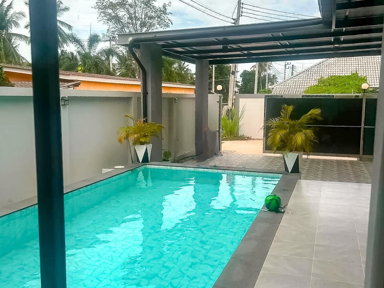 picture Pool Villa for Rent Huai Yai Pattaya 3 Bedrooms Private Pool - 1/12