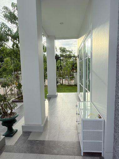 รูป ให้เช่าบ้านเดี่ยว ซื่อตรง พรีเมี่ยม ไอแอม พระราม2-แสมดำ | 4 ห้องนอน 5ห้องน้ำ - รูปที่ 4/32