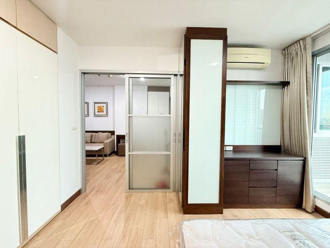 picture For Rent❗️"𝐑𝐡𝐲𝐭𝐡𝐦 𝐑𝐚𝐭𝐜𝐡𝐚𝐝𝐚" 1 Bedroom 1 Bathroom 10th floor near MRT- Ratchadapisek - 5/14