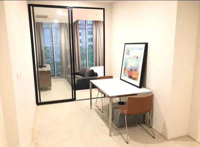รูป 1 ห้องนอน | 1 ห้องน้ำ | BTS Phloen Chit | 47 ตร.ม. | 36,000 บาท/เดือน | ชั้น 3 — Noble Ploenchit Ploenchit - รูปที่ 2/8