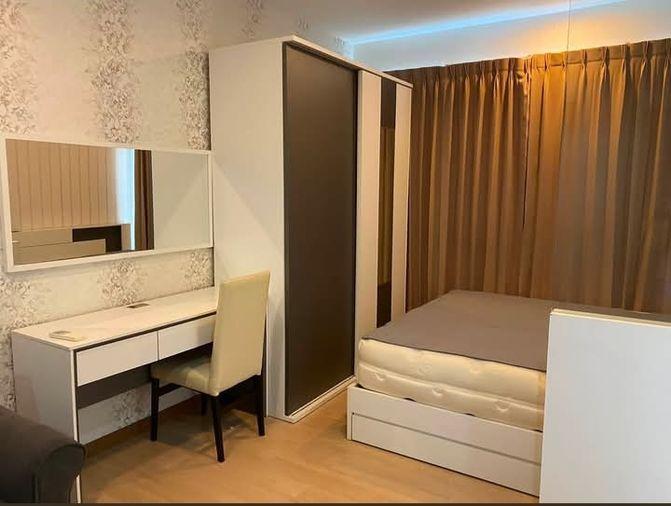 รูป 1 ห้องนอน | 1 ห้องน้ำ | BTS Wongwian Yai | 30 ตร.ม. | 12,000 บาท/เดือน | ชั้น 17 — Hive Taksin Taksin - รูปที่ 1/5