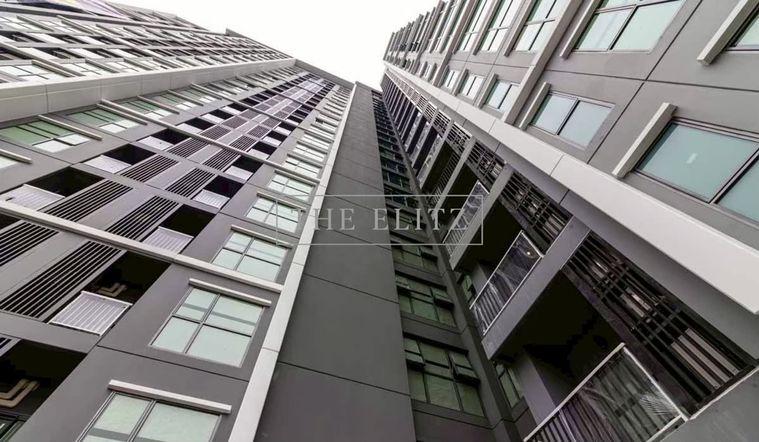 รูป ✨ Elegant & Stunning interior decoration | Pure luxury in Victory Monument Area | Seconds to Rangnam ✨ - รูปที่ 15/19