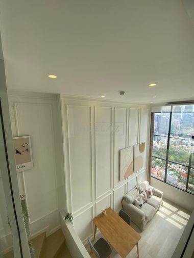 รูป  ✨ Stylish Minimal Design | Duo Space High Ceiling Concept | Premier address in Sathorn CBD ✨ - รูปที่ 3/34