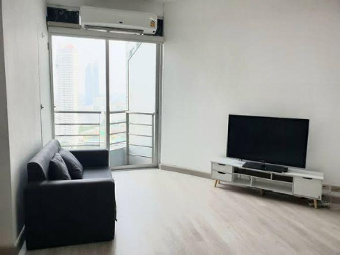 รูป สตูดิโอ | 1 ห้องน้ำ | BTS Krung Thon Buri | 45 ตร.ม. | 14,000 บาท/เดือน | ชั้น 22 — Baan Sathorn Chao Praya กรุงเทพฯ - รูปที่ 3/5