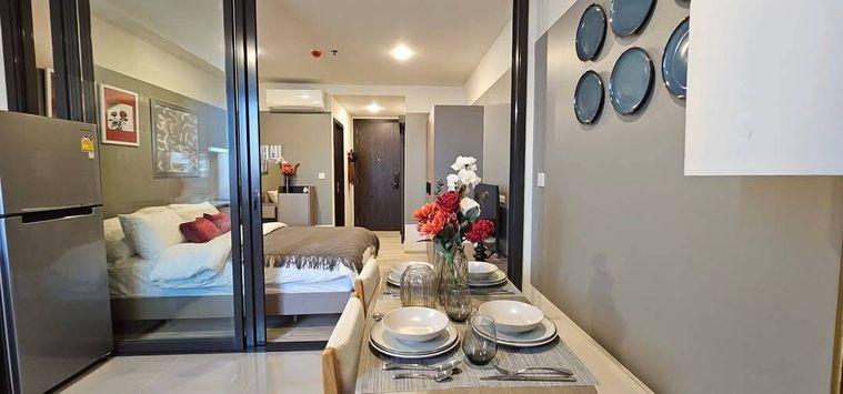 รูป 1 ห้องนอน | 1 ห้องน้ำ | MRT Huai Khwang | 30 ตร.ม. | 18,000 บาท/เดือน | ชั้น 27 — XT Huaikhwang กรุงเทพฯ - รูปที่ 1/8