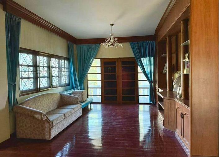 รูป ขายบ้านพร้อมที่ดิน ต.บ้านสวน ชลบุรี ทำเลดี ใกล้ชุมชน เดินทางสะดวก - รูปที่ 7/10