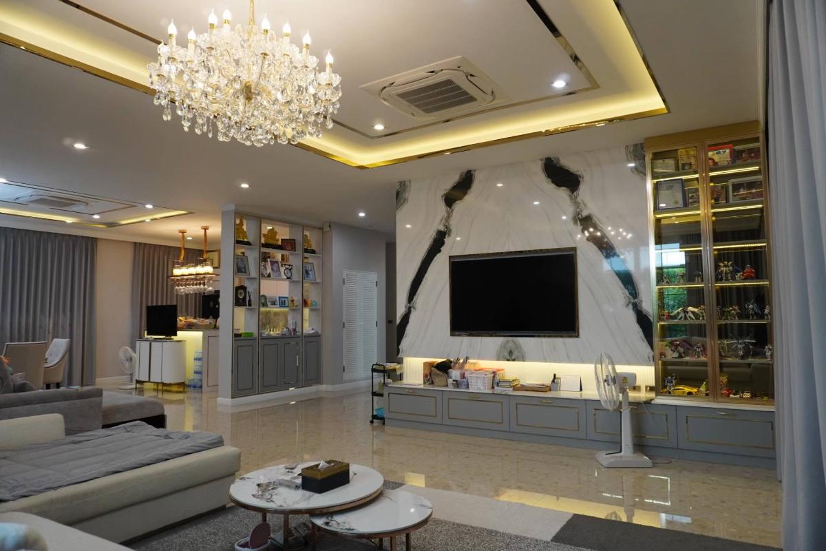 รูป [VR0816] 🔥 ให้เช่า 150,000/เดือน | บ้านเดี่ยวหรู เดอะแกรนด์ ปิ่นเกล้า 5 ห้องนอน 6 ห้องน้ำ + ห้องแม่บ้าน แต่งหรูครบ หิ้วกระเป๋าเข้าอยู่ได้ทันที! 🔥 - รูปที่ 10/27
