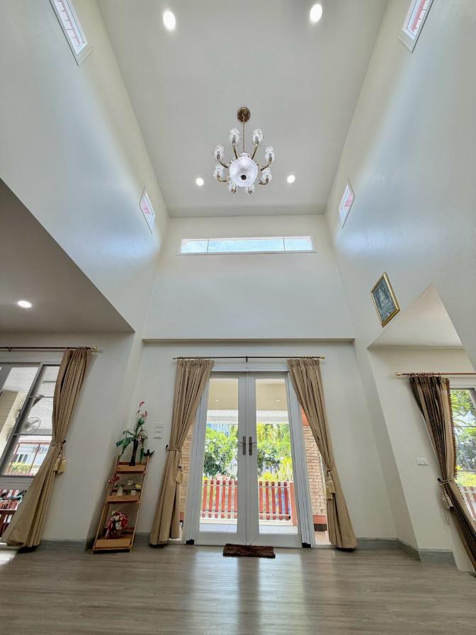 รูป For Rent : หมู่บ้าน คาซาลูน่า บ้านเดี่ยวชั้นเดียว 3 ห้องนอน 3 ห้องน้ำ : 138 ตรว ตกแต่งสวย พร้อมเข้าอยู่ มีชายหาดส่วนตัว - รูปที่ 2/21