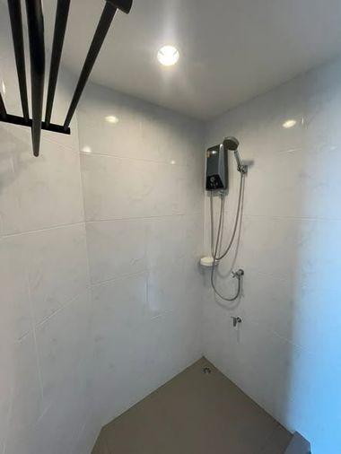รูป 1 ห้องนอน | 1 ห้องน้ำ | MRT Sutthisan | 25 ตร.ม. | 8,000 บาท/เดือน | ชั้น 5 — Grene Condo กรุงเทพฯ - รูปที่ 3/5