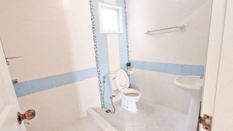 รูป 🏡 บ้านเดี่ยวสองชั้นให้เช่า บรรยากาศร่มรื่น ทำเลแม่โจ้–สันทราย   #ASS-H0238 - รูปที่ 8/17
