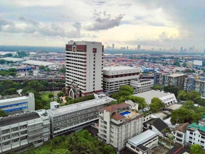รูป 1 ห้องนอน | 1 ห้องน้ำ | MRT Queen Sirikit National Convention Centre | 35 ตร.ม. | 13,500 บาท/เดือน | ชั้น 21 — Lumpini Place Rama4-Ratchadaphisek R... - รูปที่ 4/4