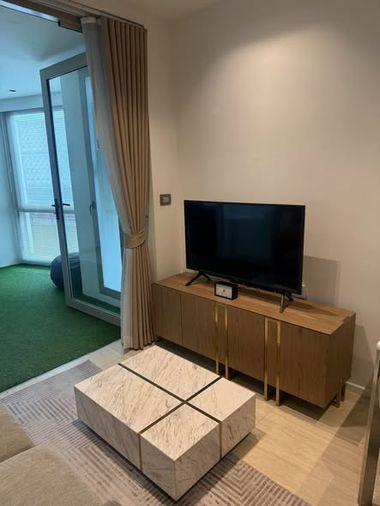 picture 1Bed | 1Bath | BTS Phloen Chit | 47.26sqm | THB 34,000/mo | Fl.6 — Craft Ploenchit Ploenchit - 4/5