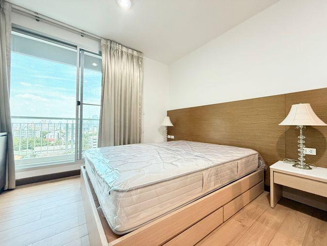 picture For Rent❗️"𝐑𝐡𝐲𝐭𝐡𝐦 𝐑𝐚𝐭𝐜𝐡𝐚𝐝𝐚" 1 Bedroom 1 Bathroom 10th floor near MRT- Ratchadapisek - 2/14