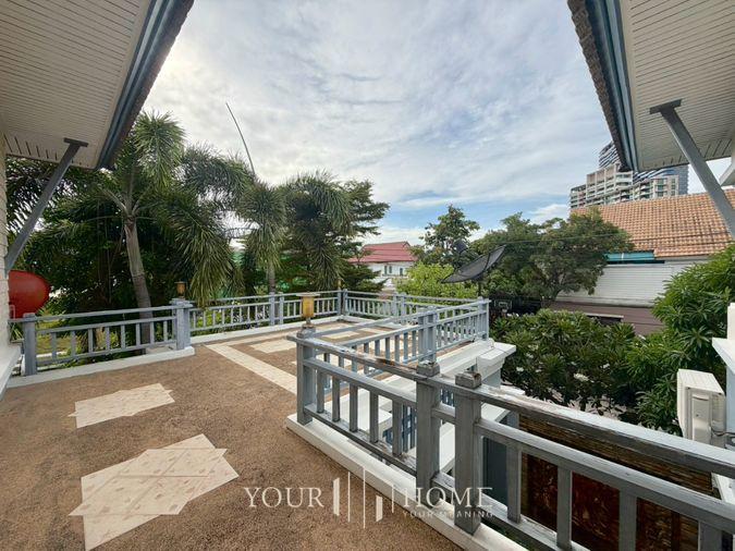 รูป For Rent : บ้าน 2 ชั้นในโครงการ Casalunar บ้านหลังใหญ่ พร้อมระเบียงกว้าง และวิวทะเลแบบเต็มตา - รูปที่ 16/17