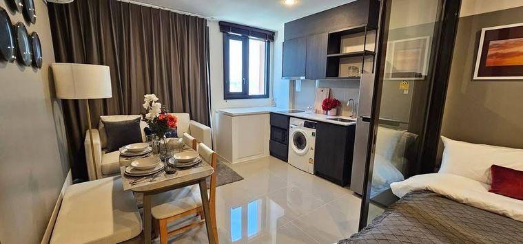รูป 1 ห้องนอน | 1 ห้องน้ำ | MRT Huai Khwang | 30 ตร.ม. | 18,000 บาท/เดือน | ชั้น 27 — XT Huaikhwang กรุงเทพฯ - รูปที่ 7/8