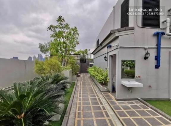 picture 1Bed | 1Bath | BTS Ekkamai | 32sqm | THB 25,000/mo | Fl.3 — The Ace Ekamai Ekkamai - 4/5