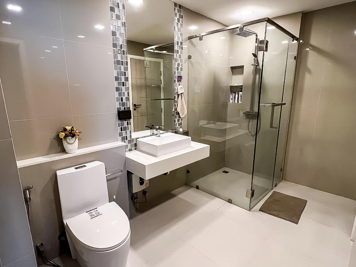 picture 1 Bedroom Condo for Sale One Tower Pratumnak Sea View - 5/6