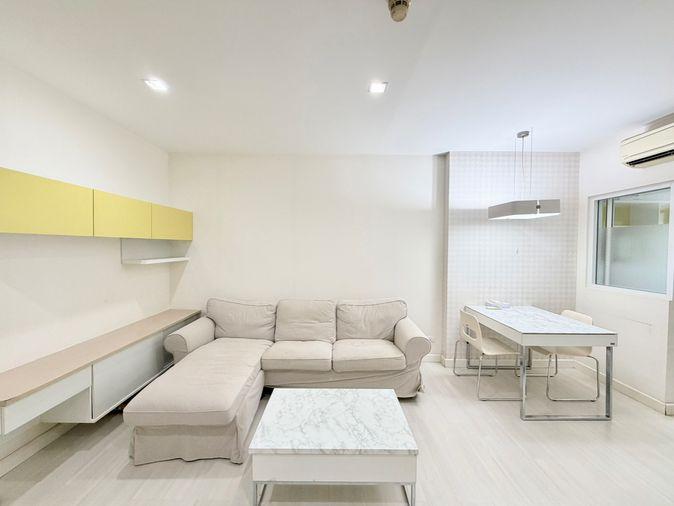 picture For Rent " 𝐓𝐡𝐞 𝐑𝐨𝐨𝐦 Ratchada-Ladprao " 1 Bedroom 49  Sq.m. Pool View ,Near : MRT-Ladprao  - 5/12
