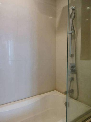 รูป ให้เช่าคอนโด โอกะ เฮ้าส์ สุขุมวิท 36( Oka Haus Sukhumvit 36) 1นอน 1น้ำ - รูปที่ 11/16