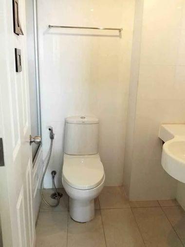 รูป 1 ห้องนอน | 1 ห้องน้ำ | MRT Queen Sirikit National Convention Centre | 35 ตร.ม. | 13,500 บาท/เดือน | ชั้น 21 — Lumpini Place Rama4-Ratchadaphisek R... - รูปที่ 2/4