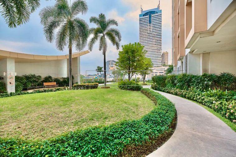 รูป ✨ Newly Renovated Masterpiece | Prime Sathorn CBD location | Direct skywalk connection to BTS- Krung Thonburi ✨ - รูปที่ 17/21