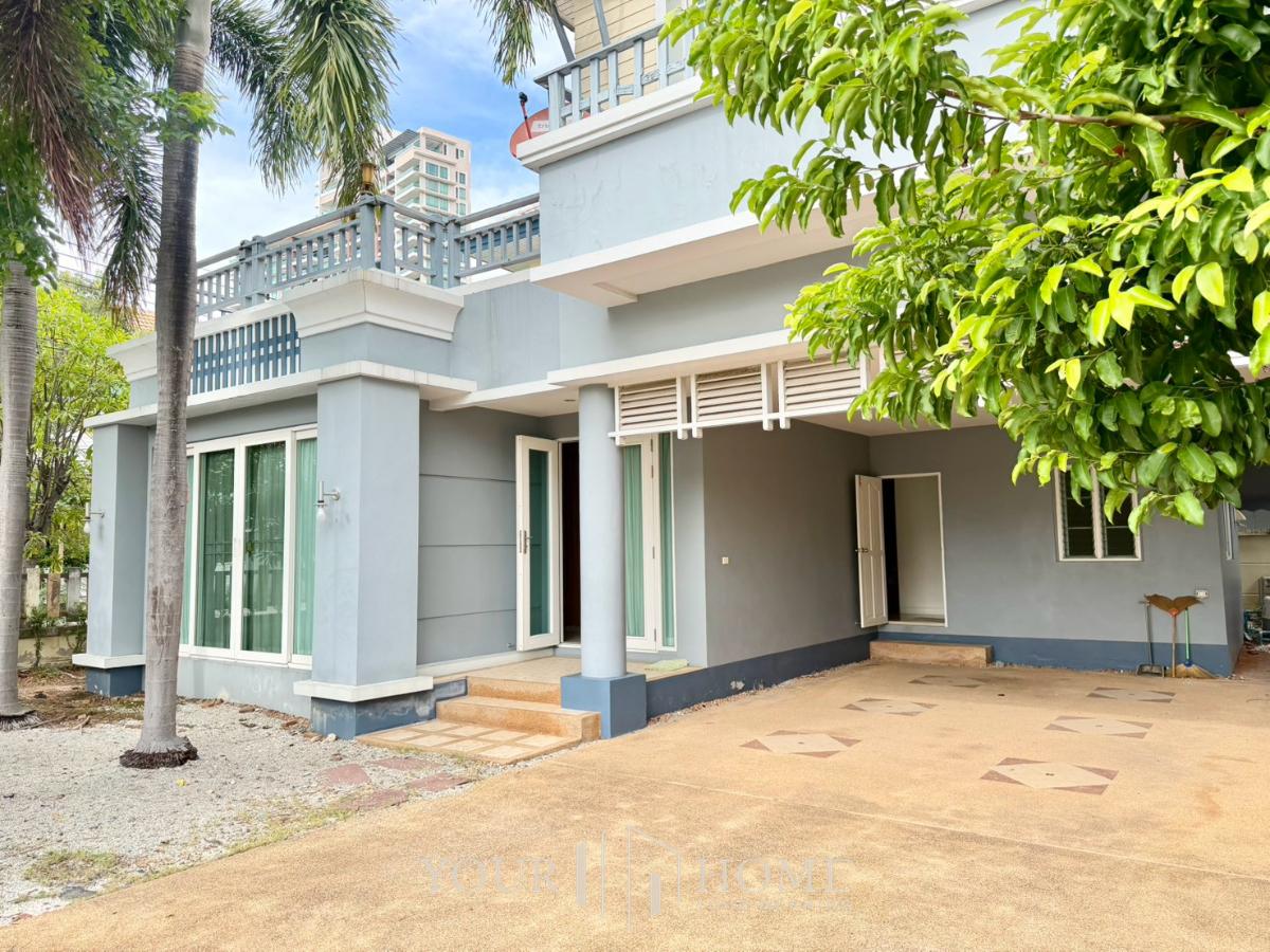 รูป For Rent : บ้าน 2 ชั้นในโครงการ Casalunar บ้านหลังใหญ่ พร้อมระเบียงกว้าง และวิวทะเลแบบเต็มตา - รูปที่ 2/17