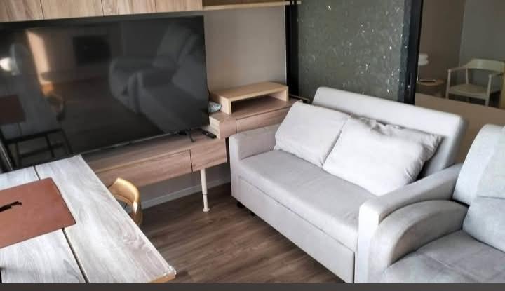 รูป 1 ห้องนอน | 1 ห้องน้ำ | BTS Surasak | 35.01 ตร.ม. | 14,000 บาท/เดือน | ชั้น 7 — Blossom Condo @ Sathorn-Charoenrat Sathorn - รูปที่ 4/10