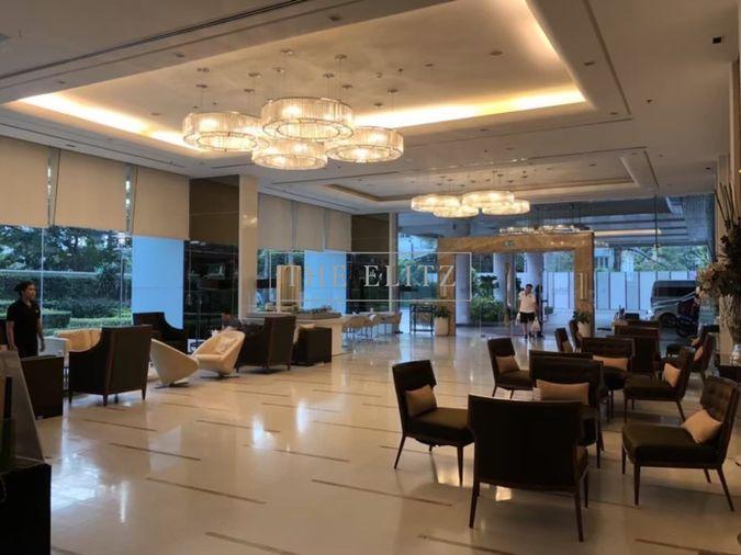 รูป ✨ Newly Renovated Masterpiece | Prime Sathorn CBD location | Direct skywalk connection to BTS- Krung Thonburi ✨ - รูปที่ 13/21
