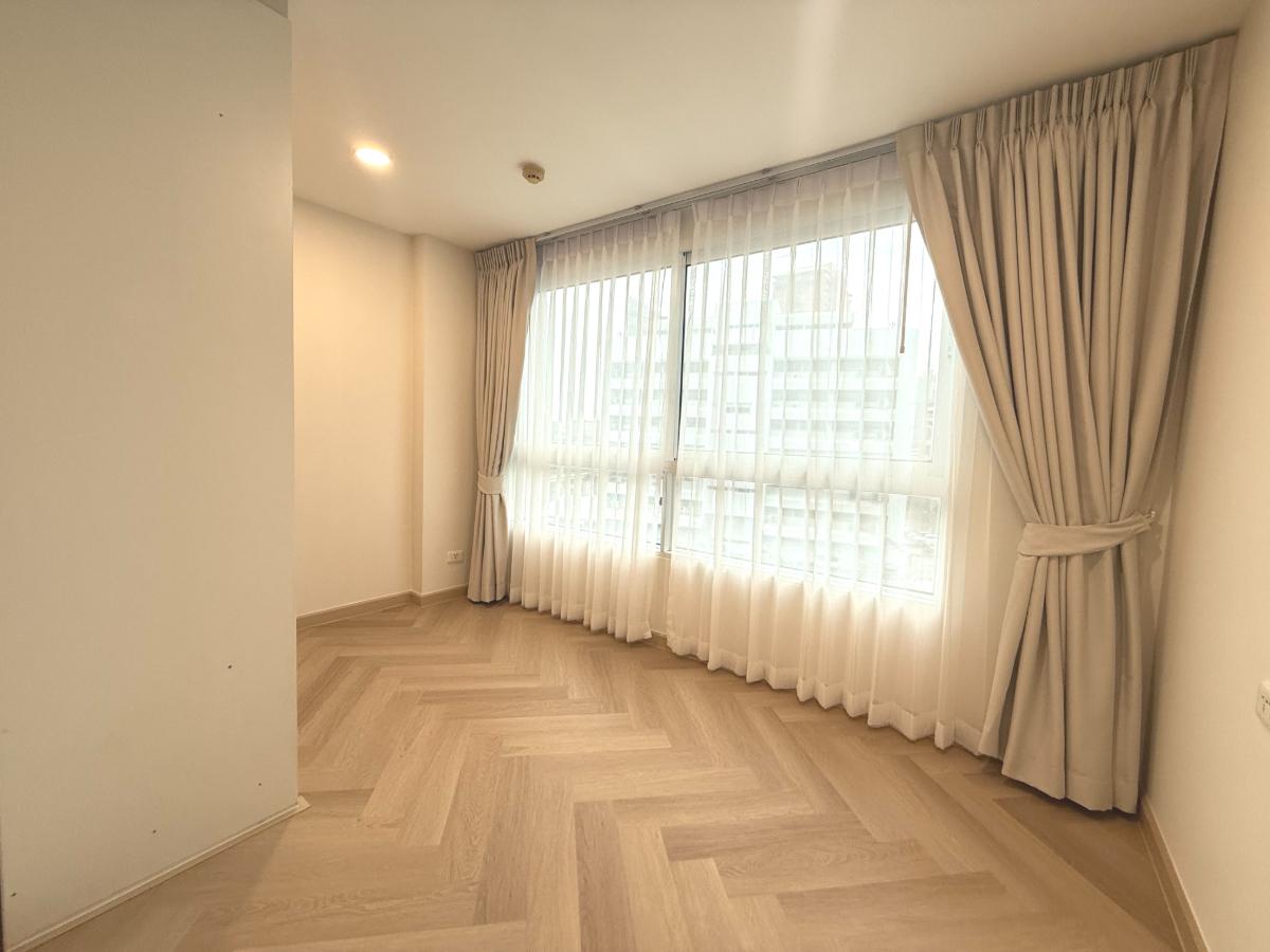 รูป คอนโดห้องมุม 2 ห้องนอน ใกล้ MRT ห้วยขวาง 42 ตร.ม. ราคา 3.29 ล้าน - รูปที่ 10/11