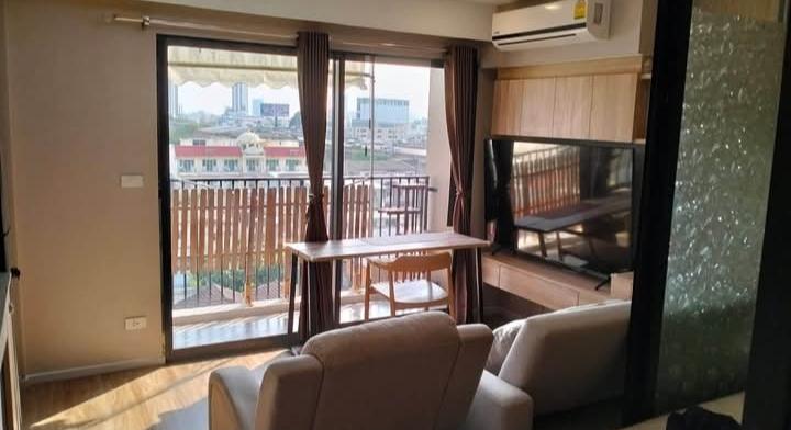 รูป 1 ห้องนอน | 1 ห้องน้ำ | BTS Surasak | 35.01 ตร.ม. | 14,000 บาท/เดือน | ชั้น 7 — Blossom Condo @ Sathorn-Charoenrat Sathorn - รูปที่ 5/10