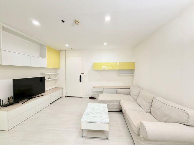 picture For Rent " 𝐓𝐡𝐞 𝐑𝐨𝐨𝐦 Ratchada-Ladprao " 1 Bedroom 49  Sq.m. Pool View ,Near : MRT-Ladprao  - 2/12