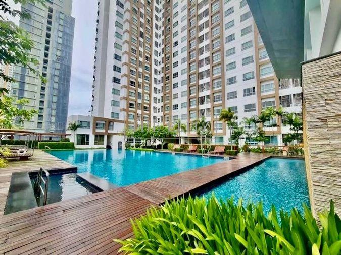 รูป ✨ Newly Renovated Masterpiece | Prime Sathorn CBD location | Direct skywalk connection to BTS- Krung Thonburi ✨ - รูปที่ 12/21