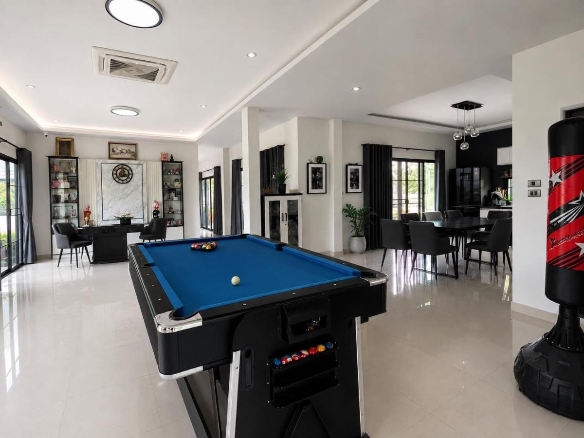 picture  🏡 TWO SINGLE-STOREY POOL VILLAS FOR SALE ON A 1-RAI LAND PLOT - 4/7